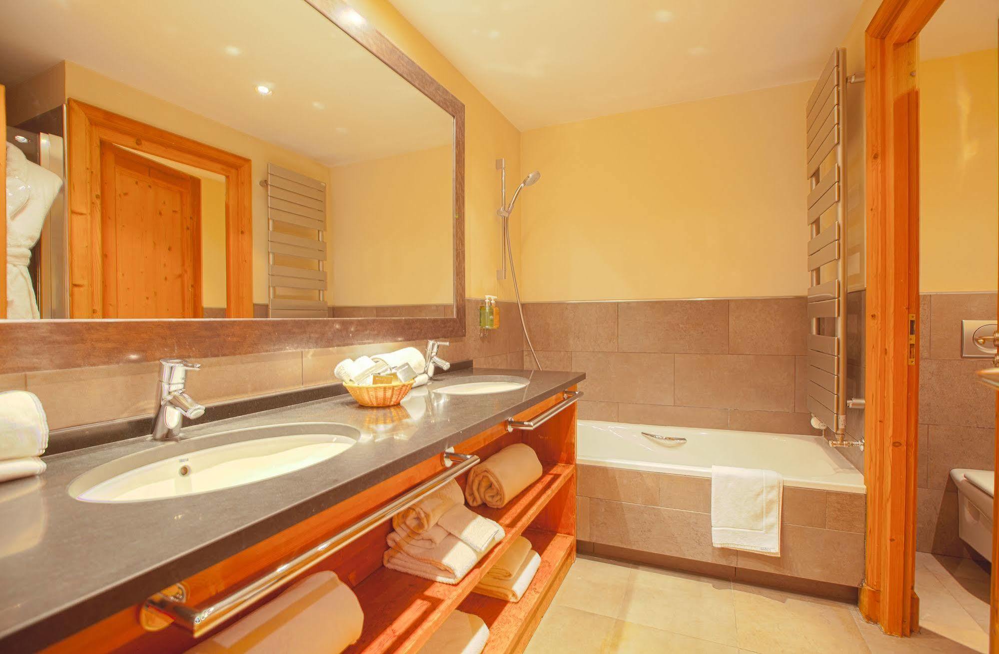Royal Rochebrune Megeve Bagian luar foto